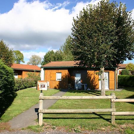 Gite Avec Cheminee, Terrasse Et Wifi - Animaux Acceptes - Fr-1-496-163 Usson-en-Forez 외부 사진